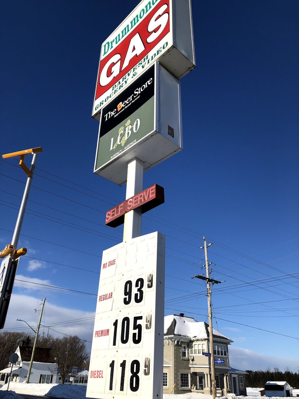 Drummonds | 3084 Kinburn Side Rd, Kinburn, ON K0A 2H0, Canada | Phone: (613) 832-1830