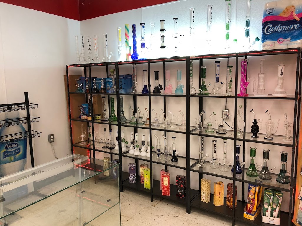 FreshWave Cannabis Accessories | 3504 Sandwich St, Windsor, ON N9C 1B5, Canada | Phone: (519) 977-9969
