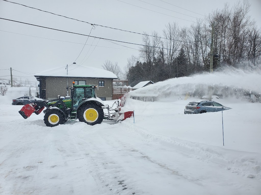 ✅ Les Entreprises G-PRO - Déneigement Saint Bernard de Beauce | 1828 Rue St Georges, Saint-Bernard, QC G0S 2G0, Canada | Phone: (418) 387-0534