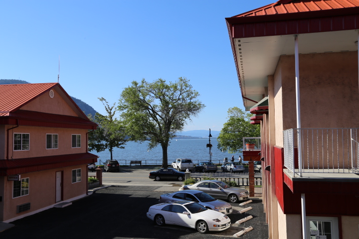 Penticton Slumber Lodge Motel | 274 Lakeshore Dr W, Penticton, BC V2A 1B8, Canada | Phone: (250) 492-4008
