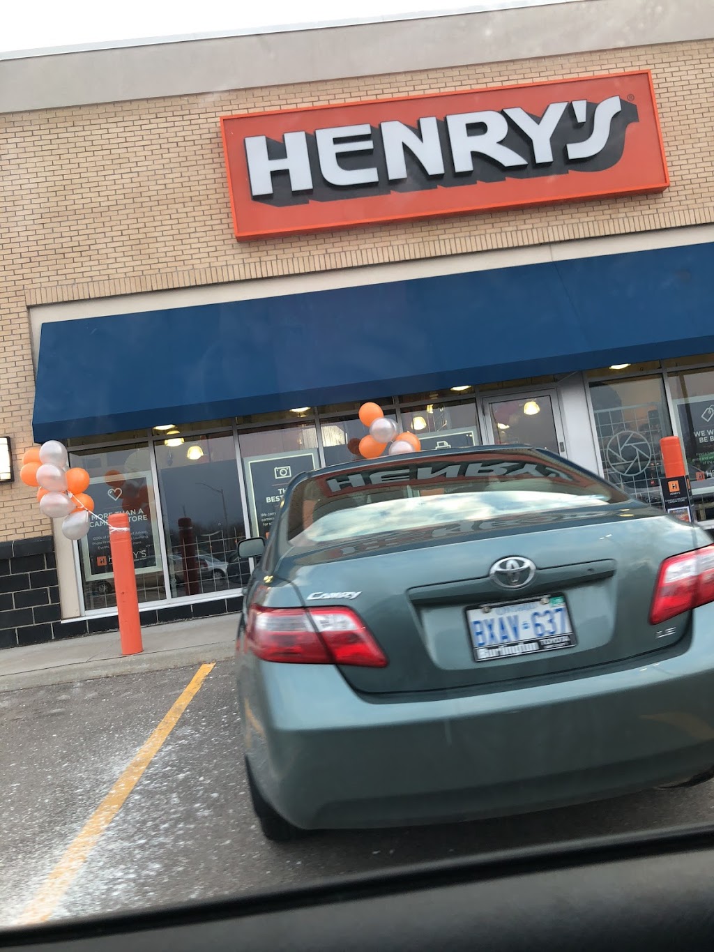 Henrys | 1250 Brant St building f unit 5, Burlington, ON L7P 1X8, Canada | Phone: (905) 319-9190