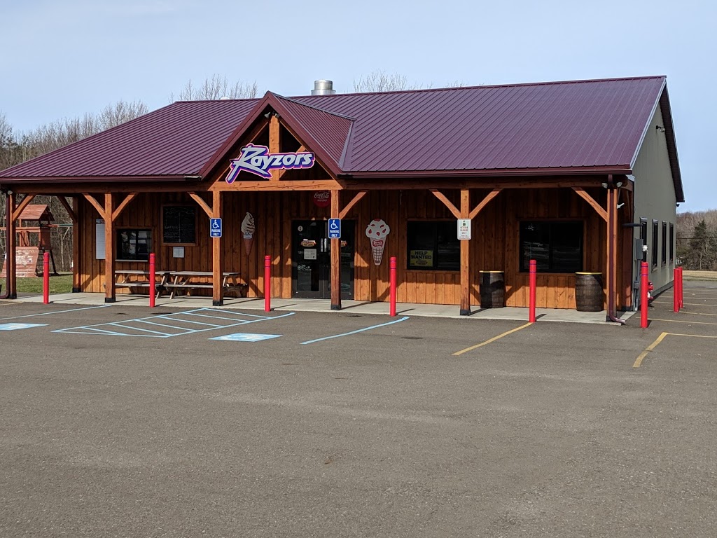 Rayzors Dawg House | 8178 N Main St, Eden, NY 14057, USA | Phone: (716) 575-4331