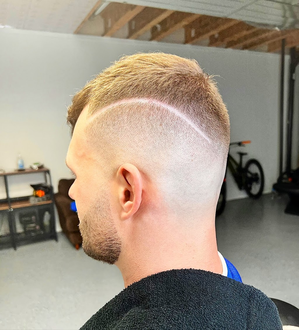 Mikes barber studio | 2421 Cassidy Way SW, Edmonton, AB T6W 3E2, Canada | Phone: (780) 807-0893