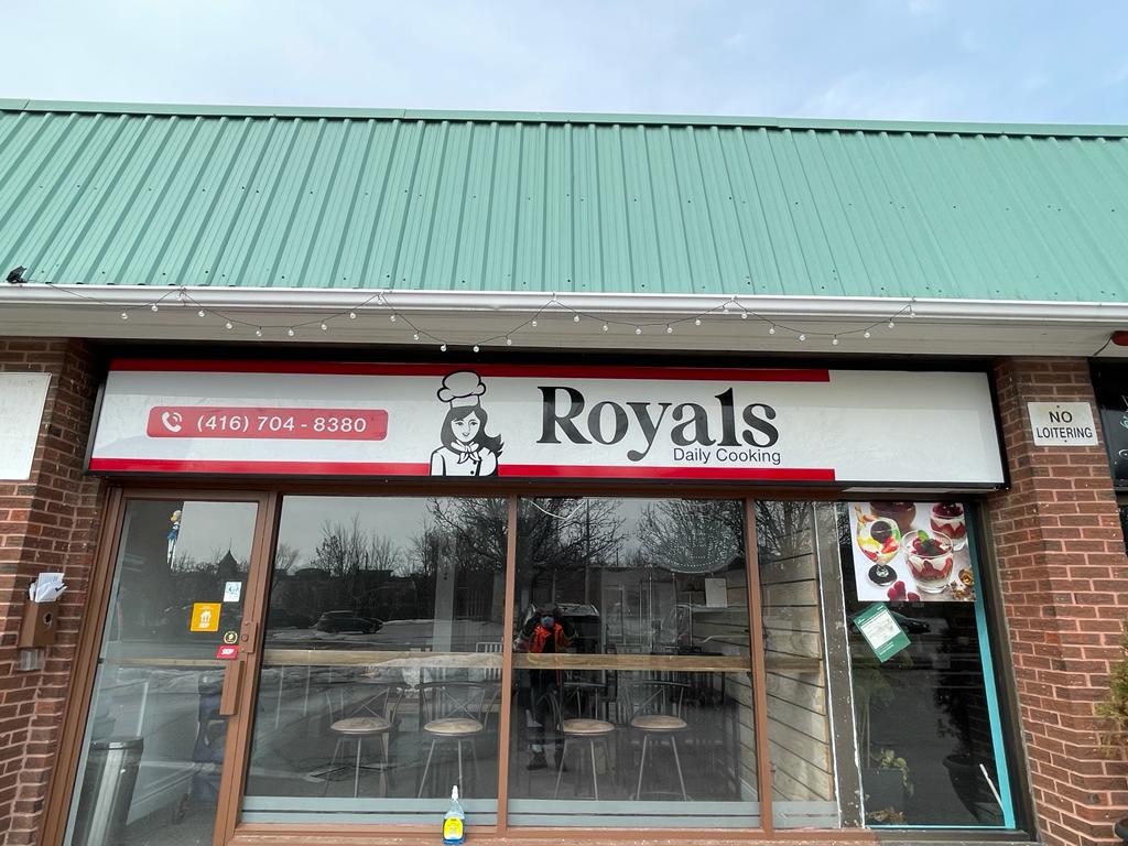 Royals Daily Cooking | restaurant | 14834 Yonge St #9, Aurora, ON L4G 7Y4, Canada | 4167048380 OR +1 416-704-8380