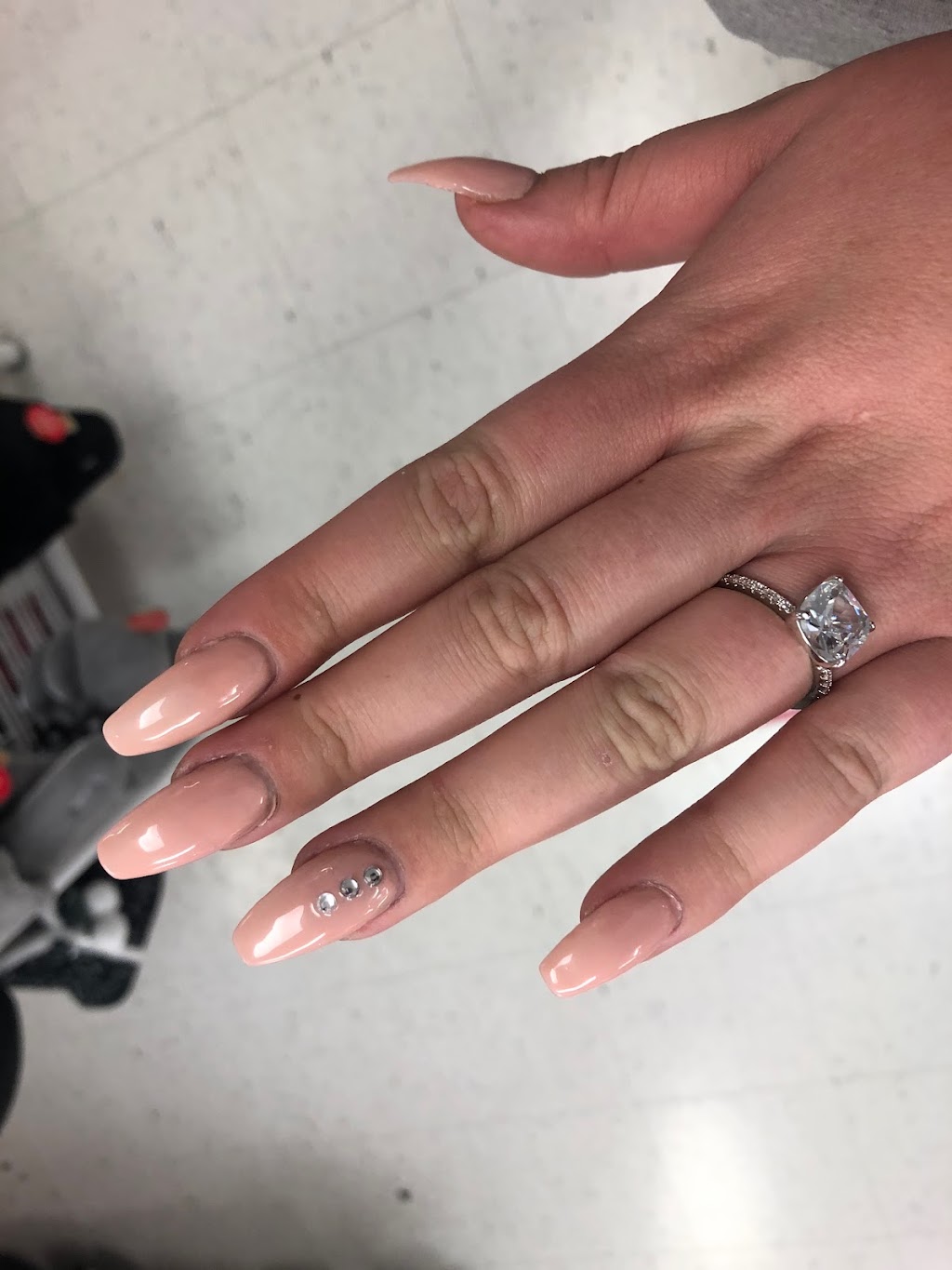 Rose City Nails | 238 E Main St, Welland, ON L3B 3W9, Canada | Phone: (905) 788-2738