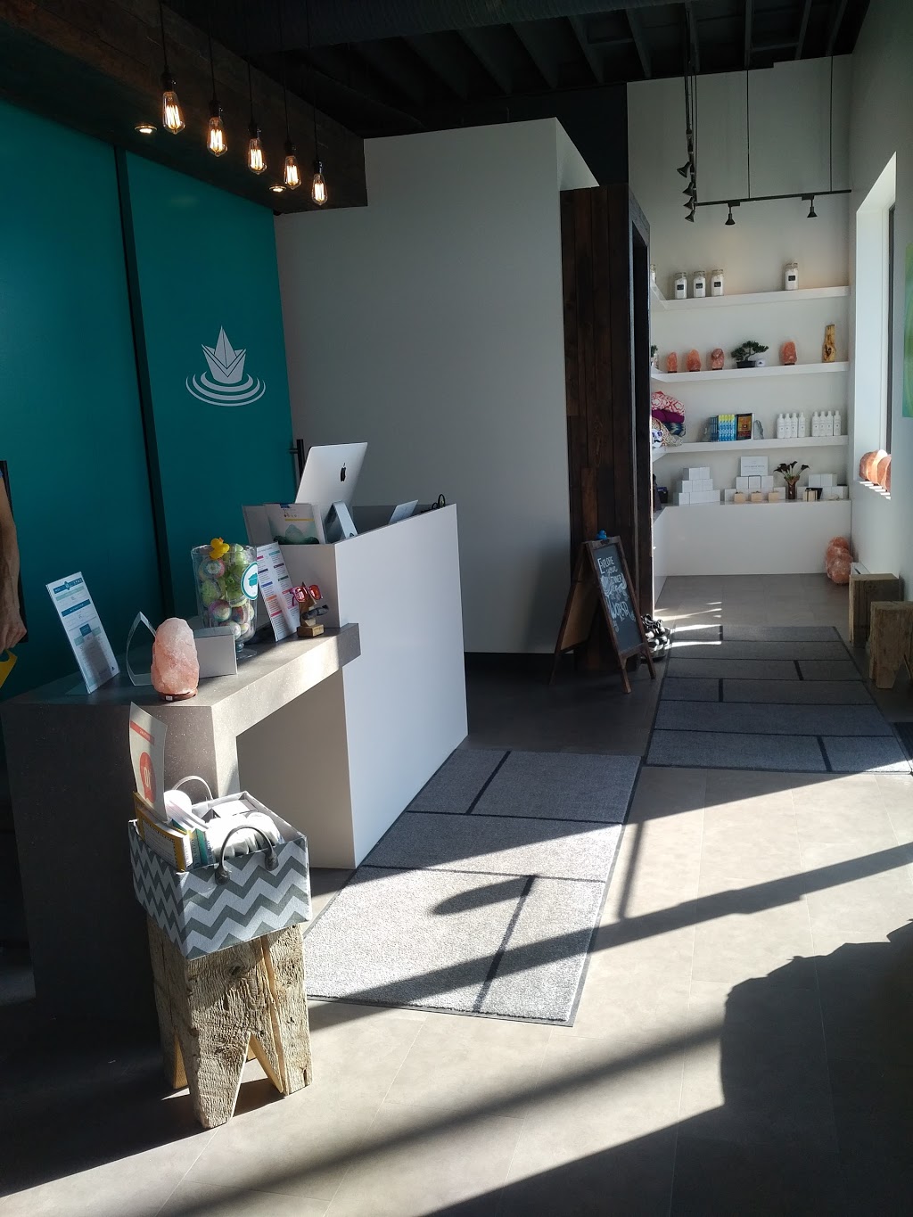 Float.Calm | 337 Pembina Hwy c, Winnipeg, MB R3L 2E4, Canada | Phone: (204) 477-6507