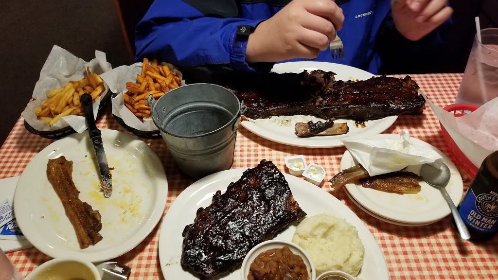 BWs Smokin Barrels Barbecue | 5007 Lake Ave, Buffalo, NY 14219, USA | Phone: (716) 824-7455