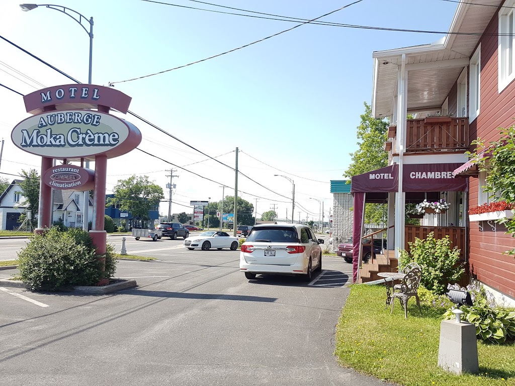 Auberge Moka Creme | 4115 Boulevard Guillaume-Couture, Lévis, QC G6W 6M9, Canada | Phone: (418) 837-9777