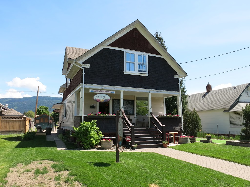 A Twist of Yarn | 3915 31 Street, Vernon, BC V1T 5J7, Canada | Phone: (250) 549-4200
