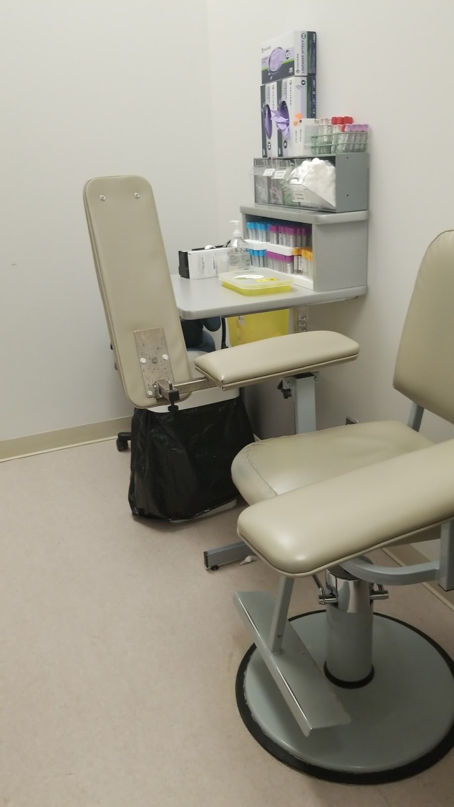 LifeLabs Medical Laboratory Services | 417 Wellington St Unit 55, St Thomas, ON N5R 6G2, Canada | Phone: (877) 849-3637