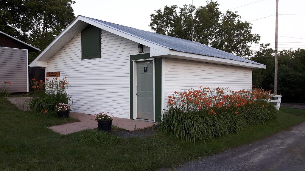 Camp Hither Hills | 5227 Bank St, Gloucester, ON K1X 1H2, Canada | Phone: (613) 822-0509