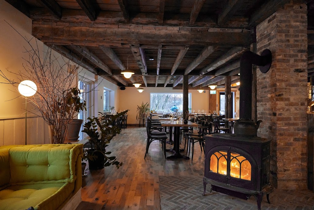 La Cecil House (295726) | 7 Chem. Caleb Tree, Stanbridge East, QC J0J 2H0, Canada | Phone: (450) 350-1700