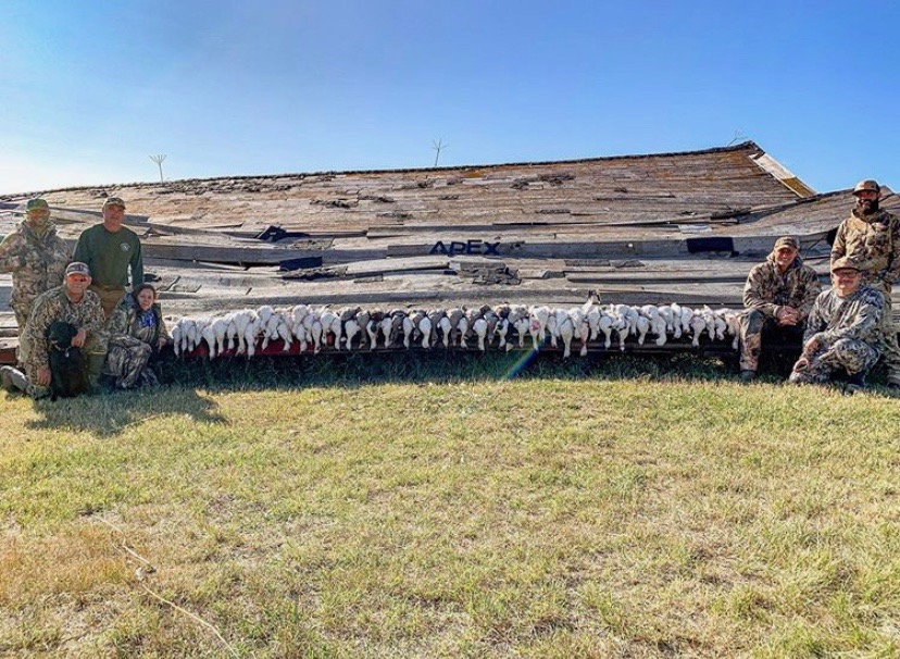 APEX Waterfowling | 2500 Roger Stevens Dr, North Gower, ON K0A 2T0, Canada | Phone: (613) 453-8224