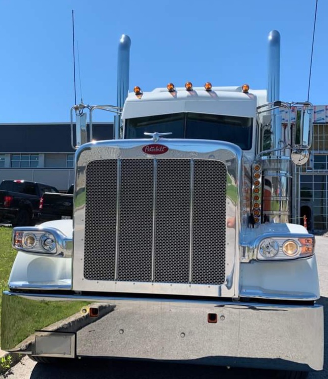 Transport Double W | Instar Express | 69 Rue des Grands Lacs, Saint-Augustin-de-Desmaures, QC G3A 1T5, Canada | Phone: (418) 870-1231