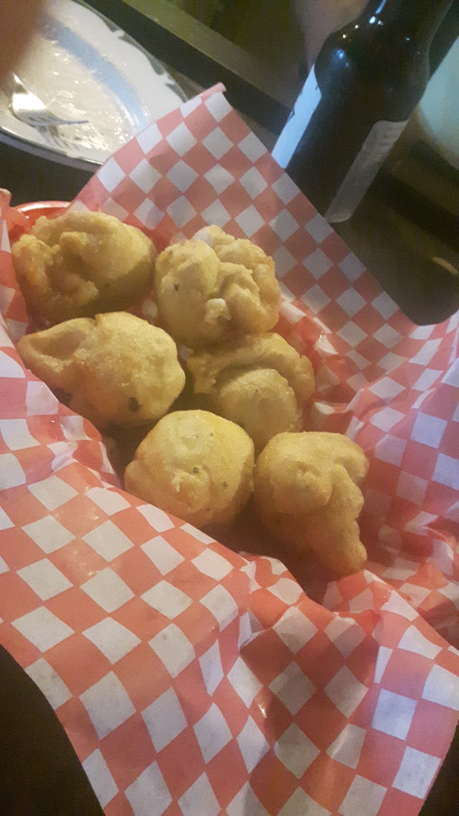 Boars Nest | 229 Lewis St, Cardinal, ON K0E 1E0, Canada | Phone: (613) 657-8815