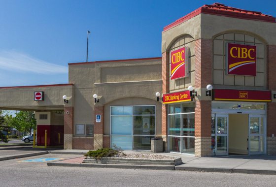 CIBC Branch with ATM | 70 Crowfoot Way NW, Calgary, AB T3G 4C8, Canada | Phone: (403) 974-6317