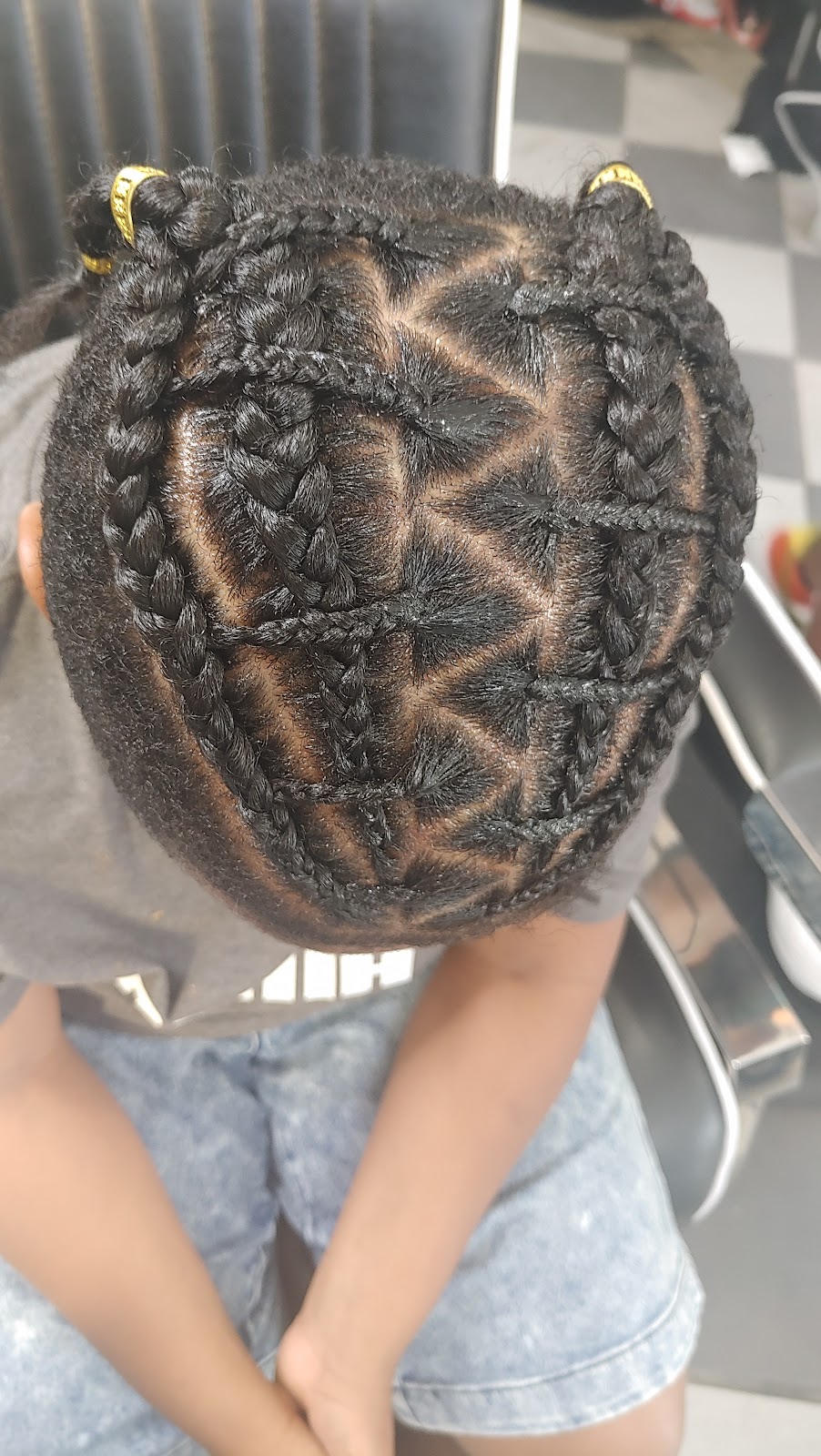 Fiore barbier | 1056 Avenue St Luc, Mascouche, QC J7K 3A4, Canada | Phone: (438) 345-1796