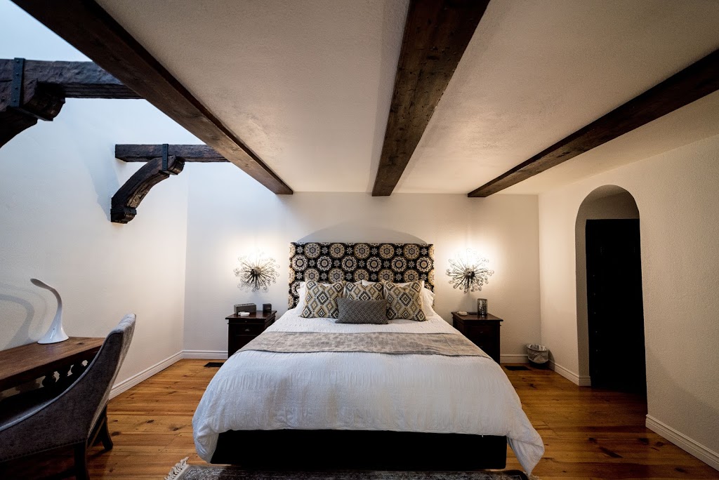The Hacienda Bed & Breakfast | 3550 Notre Dame Ave, Hanmer, ON P3P 1X2, Canada | Phone: (705) 929-2941