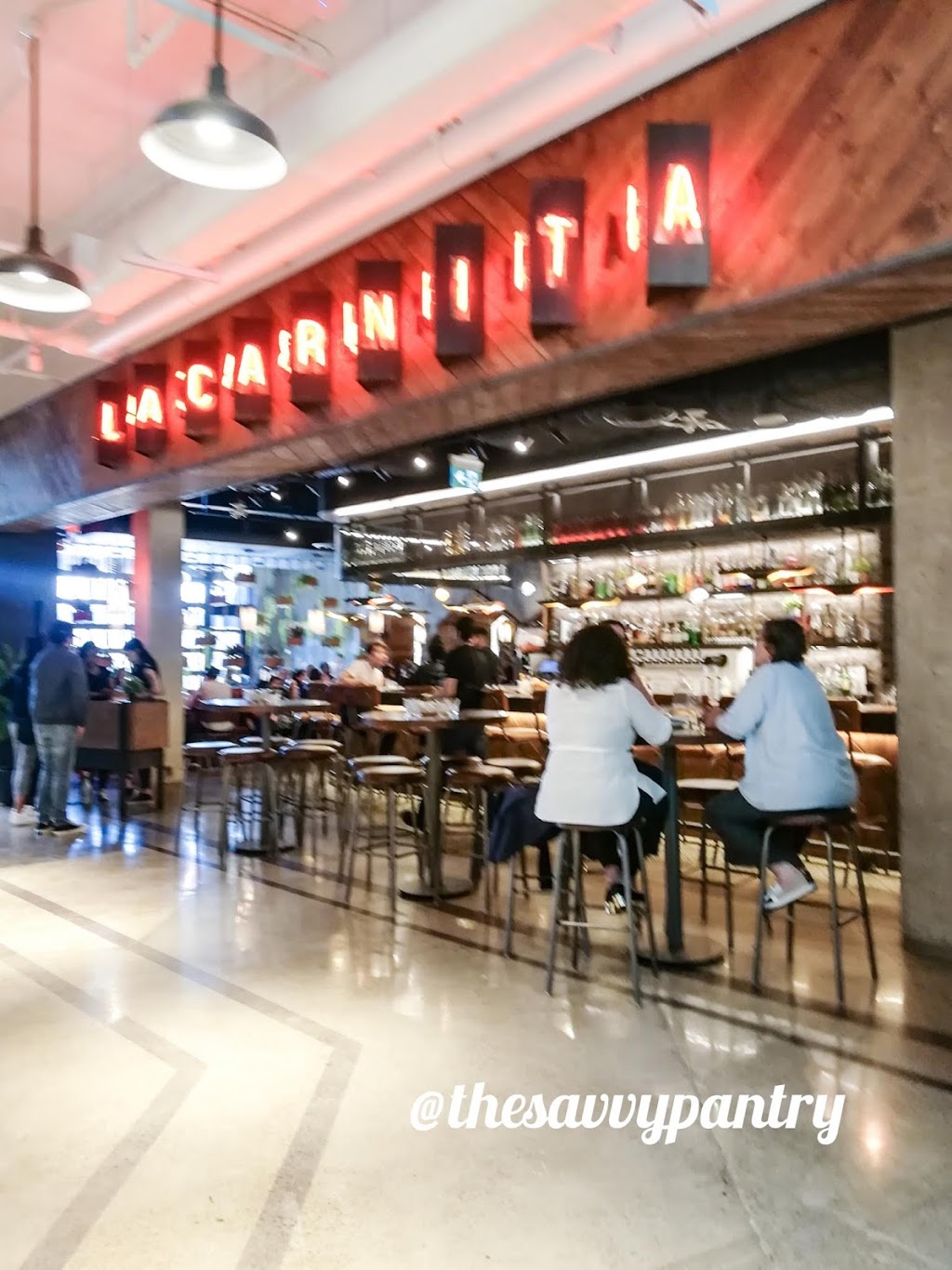 La Carnita | 100 City Centre Dr, Mississauga, ON L5B 2C9, Canada | Phone: (905) 766-1947