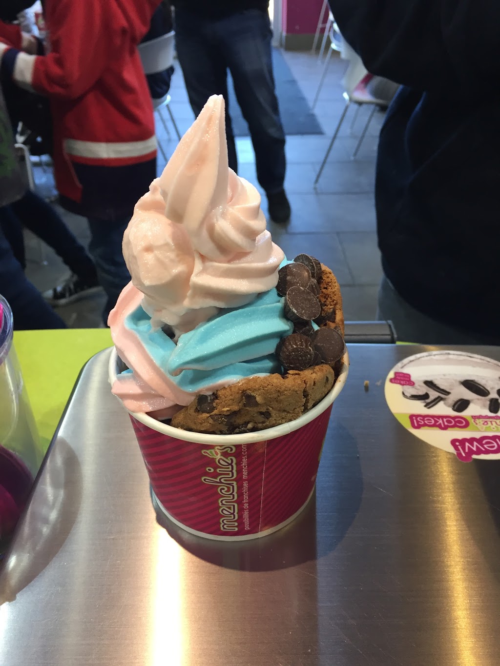Menchies | 1383 Wilson Rd N, Oshawa, ON L1K 2Z5, Canada | Phone: (905) 240-0639