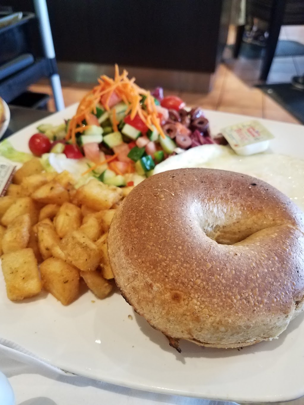 Cafe Sheli | 7700 Bathurst St, Thornhill, ON L4J 7Y3, Canada | Phone: (905) 762-0640