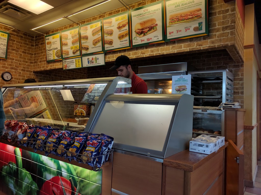 Subway | 2735 Skaha Lake Rd #125, Penticton, BC V2A 9B8, Canada | Phone: (778) 476-5678