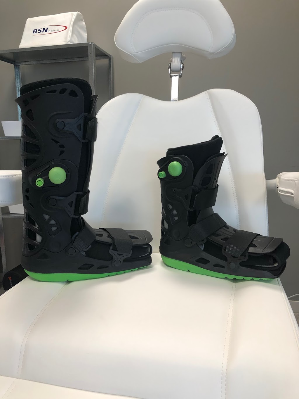 Accelerated Cast Clinic & Limb Preservation Centre | 201-6040 Andrews Way SW, Edmonton, AB T6W 3S9, Canada | Phone: (780) 907-2082