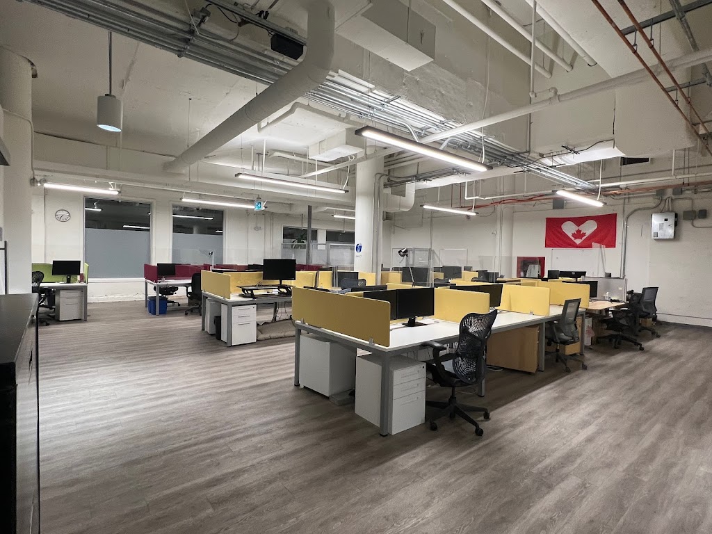 Toronto Office Cleaning Services | 26 Soho St suite 300, Toronto, ON M5T 1Z7, Canada | Phone: (647) 696-0711