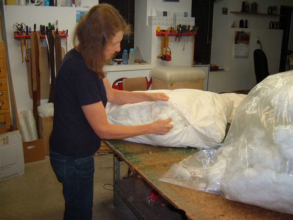 Leather Furniture by Rumours | 101 Guelph St, Rockwood, ON N0B 2K0, Canada | Phone: (519) 856-2575