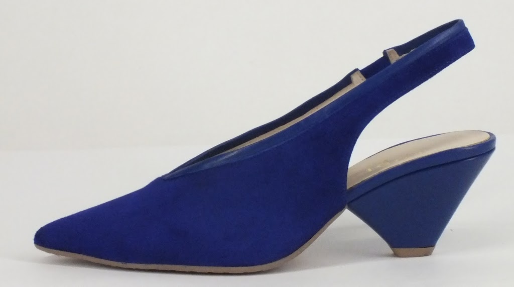 Images That Suit Limited | 145 Front St E #101, Toronto, ON M5A 1E3, Canada | Phone: (416) 593-5287