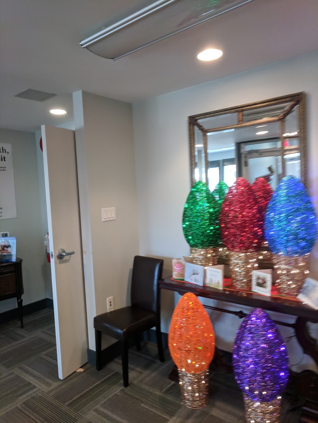 Moss Healthcare | 143 Moss St, Victoria, BC V8V 4M2, Canada | Phone: (778) 406-1177