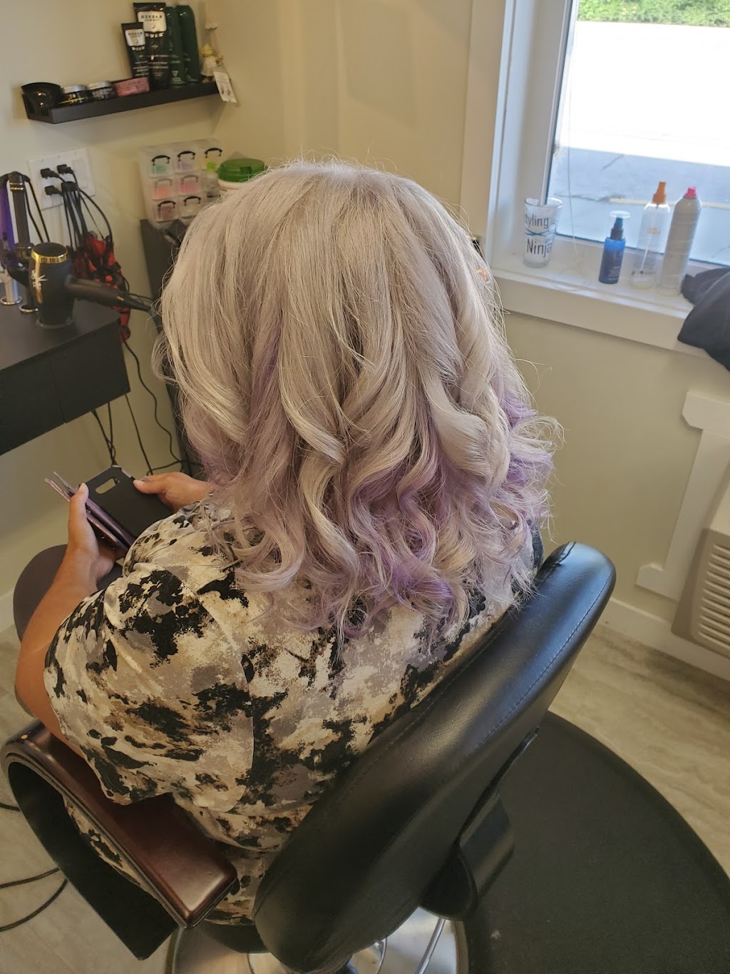 The Sandybarber Salon | 70 Main St SW Unit 2, Riverton, MB R0C 2R0, Canada | Phone: (204) 378-0250