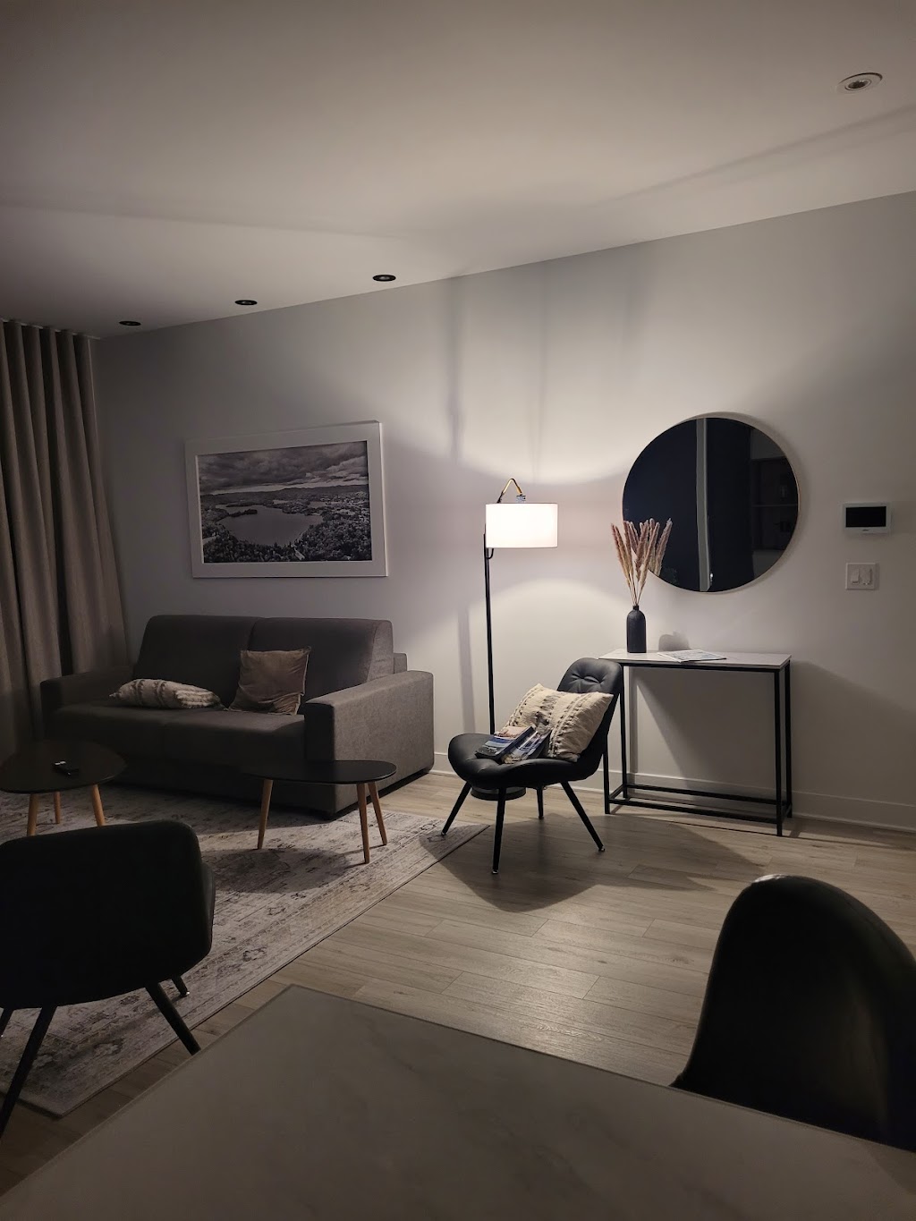Suites 68 | 25 Rue St Louis, Sainte-Agathe-des-Monts, QC J8C 2A6, Canada | Phone: (514) 437-4000