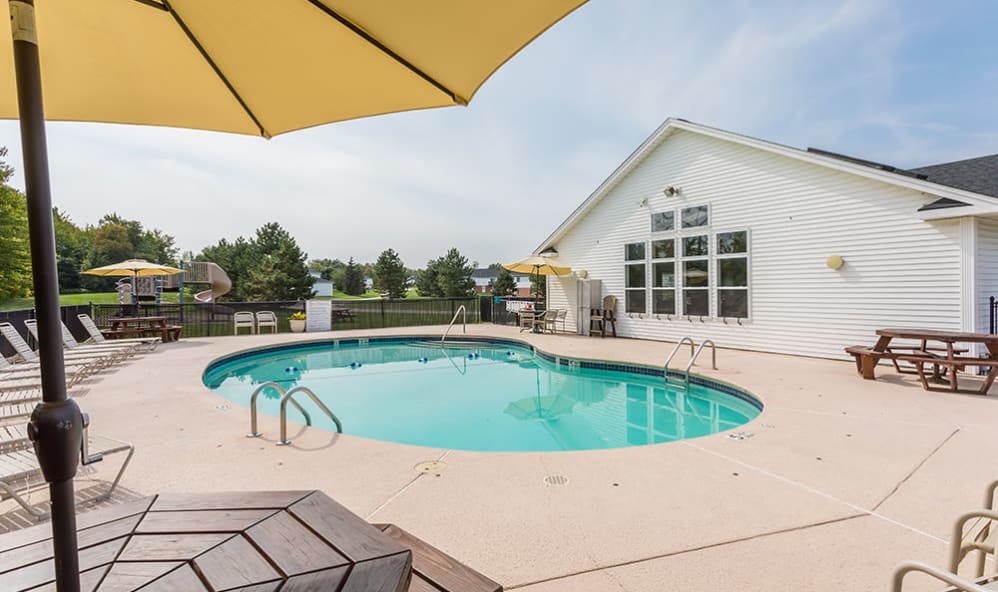 Green Lake Apartments & Townhomes | 80 N Lake Dr, Orchard Park, NY 14127, USA | Phone: (844) 703-7365