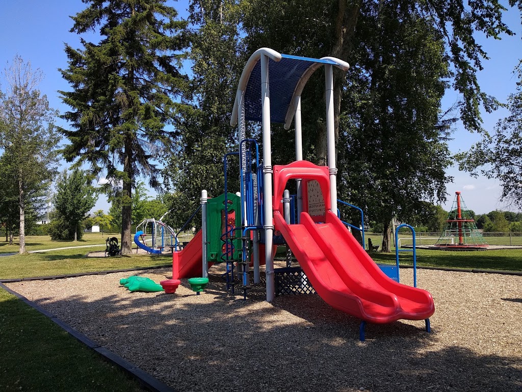 Parc Couturier | 1420 Rue Couturier, Sherbrooke, QC J1E 3T4, Canada | Phone: (819) 560-8900