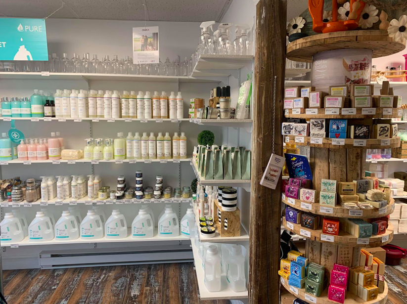 Boutique Écolo Le Jardin des Trouvailles | 785 Rue Saint-Alphonse N, Thetford Mines, QC G6G 3X2, Canada | Phone: (418) 805-9874