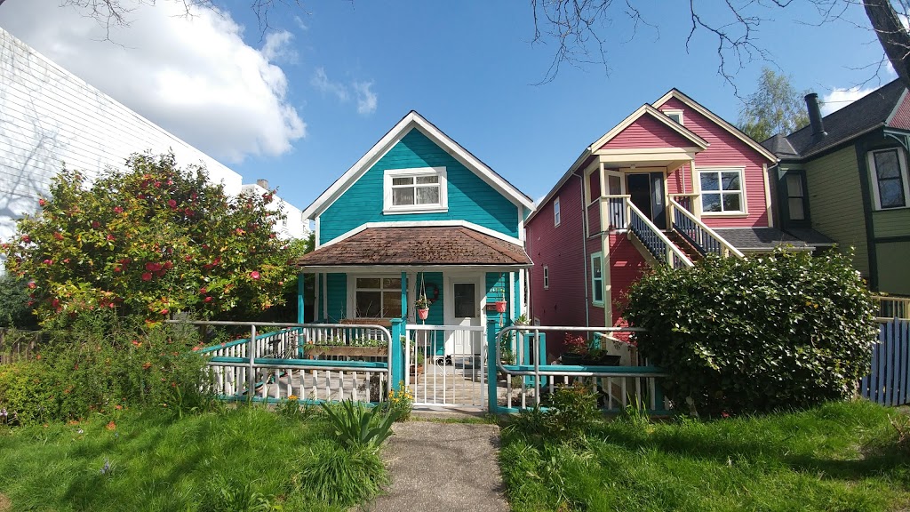 MacLean Park | 710 Keefer St, Vancouver, BC V6A 1Y6, Canada | Phone: (604) 873-7000
