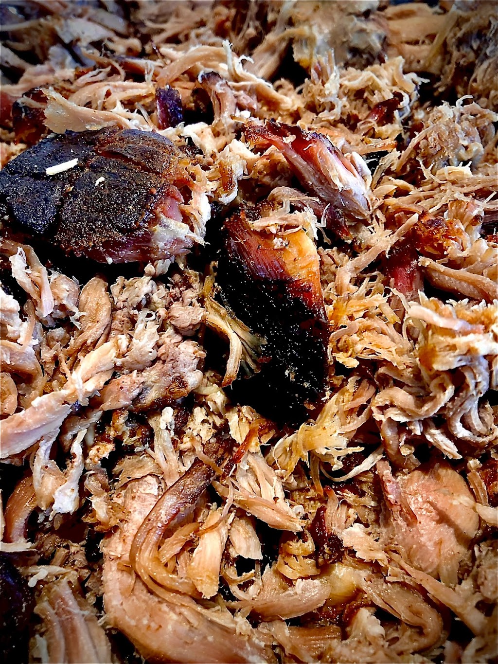 Bootleg BBQ | 5976 Glendale Dr, Chilliwack, BC V2R 2Y5, Canada | Phone: (778) 952-3700