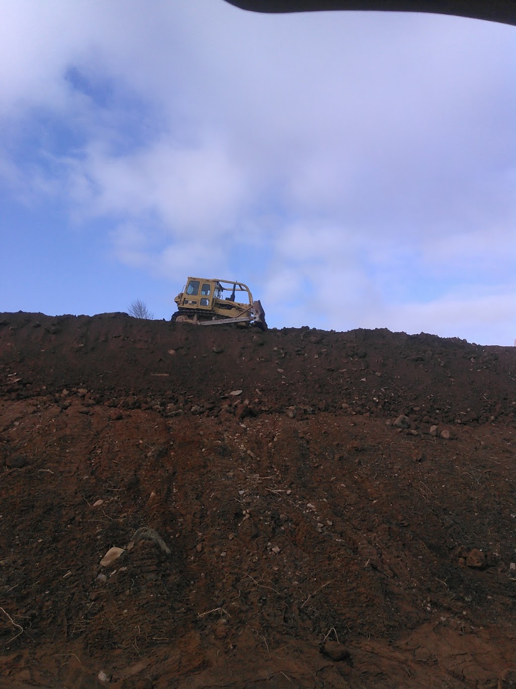 G K Morse Trucking Ltd | 226 Ira Bill Rd, Centreville, NS B0P 1J0, Canada | Phone: (902) 678-3902