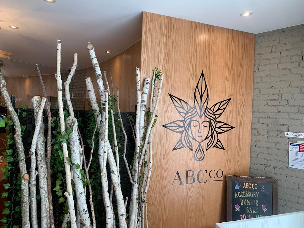 AlphaBud Cannabis (ABC co) | 1186a Woodbine Ave, East York, ON M4C 4E2, Canada | Phone: (647) 343-2837