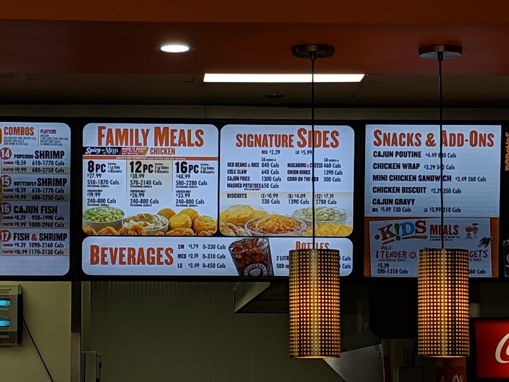 Popeyes louisiana kitchen | 507 Lakeshore Rd E Unit 109, Mississauga, ON L5G 1H9, Canada | Phone: (905) 271-3500