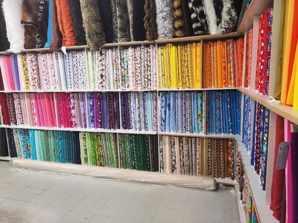Les Tissus du Québec | 11440 2 Avenue, Saint-Georges, QC G5Y 1W6, Canada | Phone: (418) 228-9292