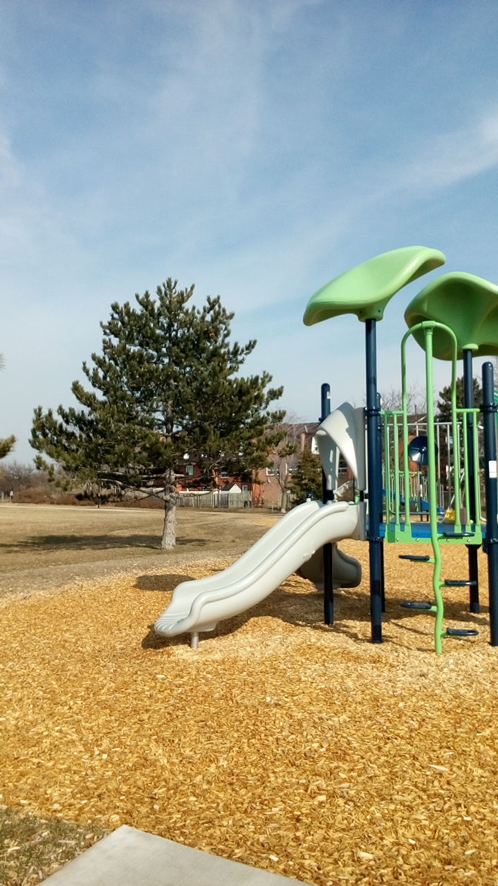 Parkway Green | 4233 Central Pkwy E, Mississauga, ON L4Z 1M7, Canada