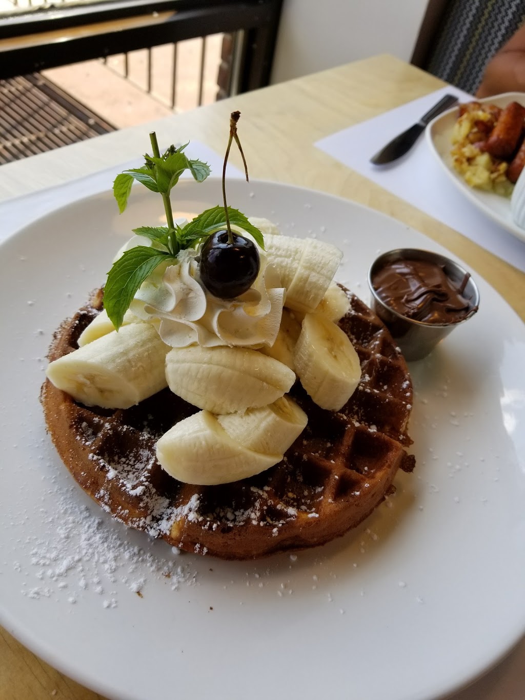 LOeuficiel | 670 Boulevard des Laurentides, Laval, QC H7G 2V9, Canada | Phone: (450) 669-4410