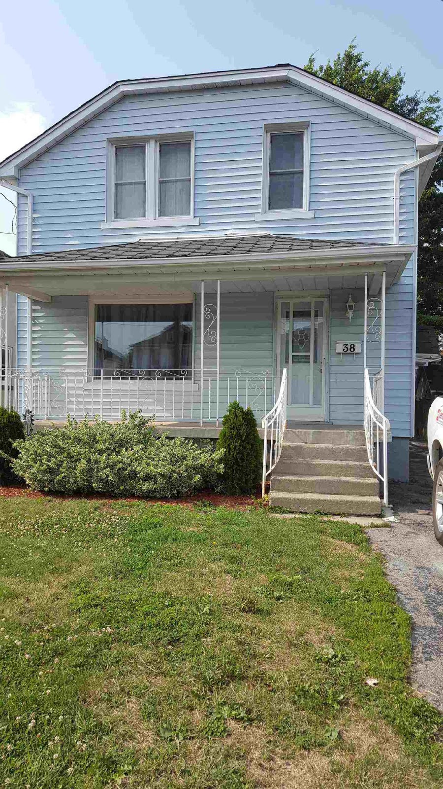 Niagara RoofMasters Inc. | 2275 Highway 20 E, Box 1143, Fonthill, ON L0S 1E0, Canada | Phone: (905) 892-5115