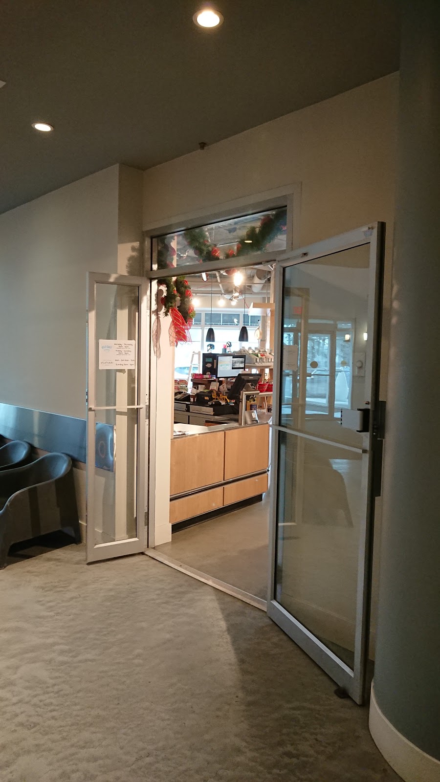 Vélo Café | 102 7V3, 2505 17 Ave SW, Calgary, AB T3C 1J7, Canada | Phone: (403) 452-8356