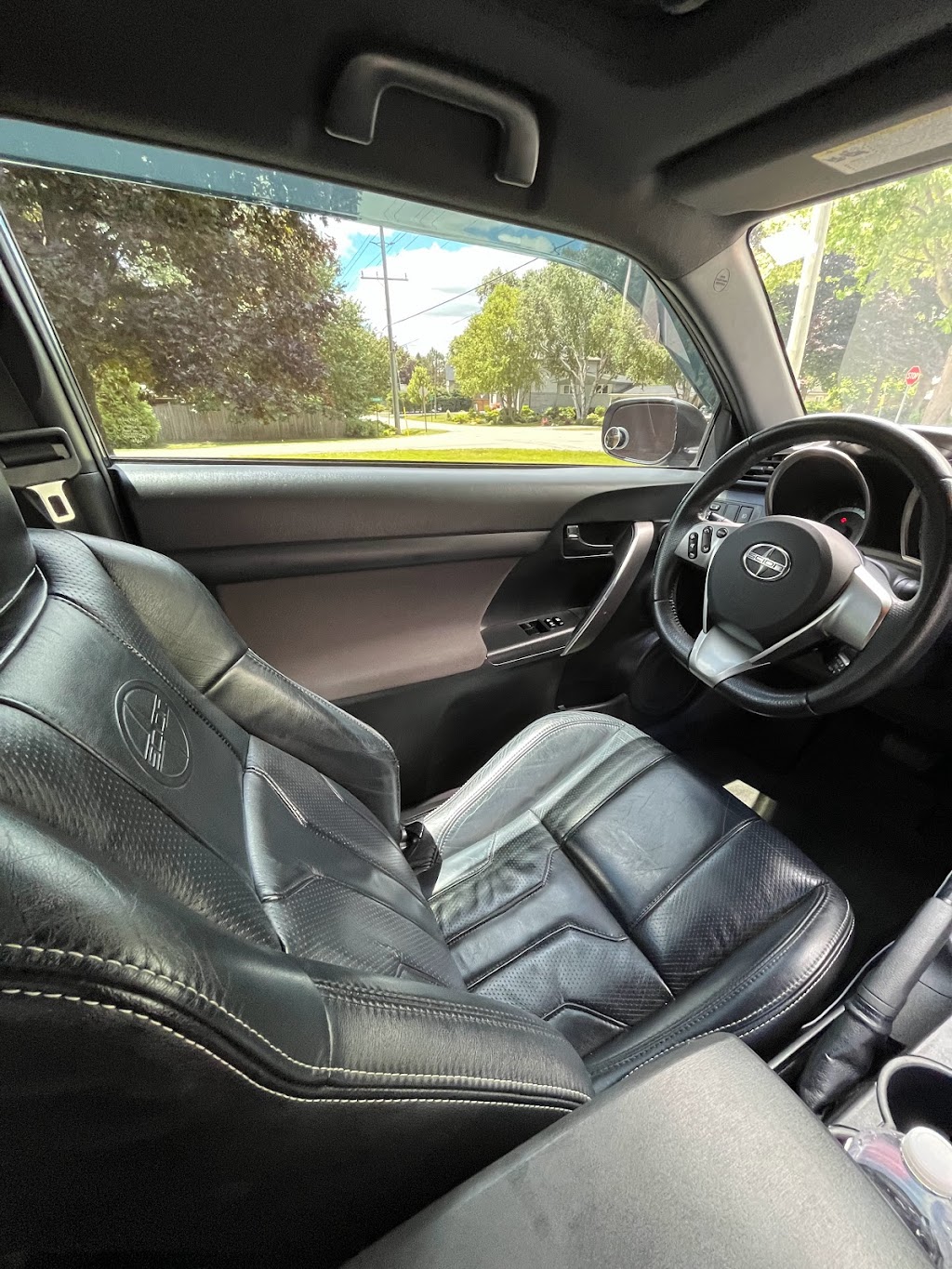 Flawless auto detailing | 706 Hiawatha Blvd, Ancaster, ON L9G 3A7, Canada | Phone: (365) 323-1333