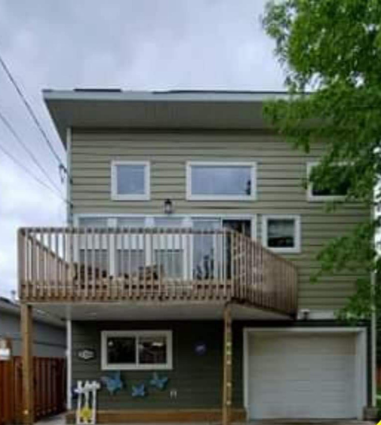 Pammies Hidden Treasures | Back Alley, 11156A 51 St NW, Edmonton, AB T5W 3E6, Canada | Phone: (780) 991-1396