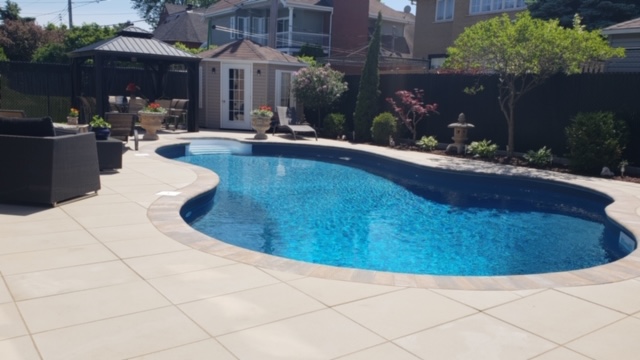 Pool Care Specialist | 17575 Boul Gouin O, Pierrefonds, QC H9J 1B1, Canada | Phone: (514) 781-0556