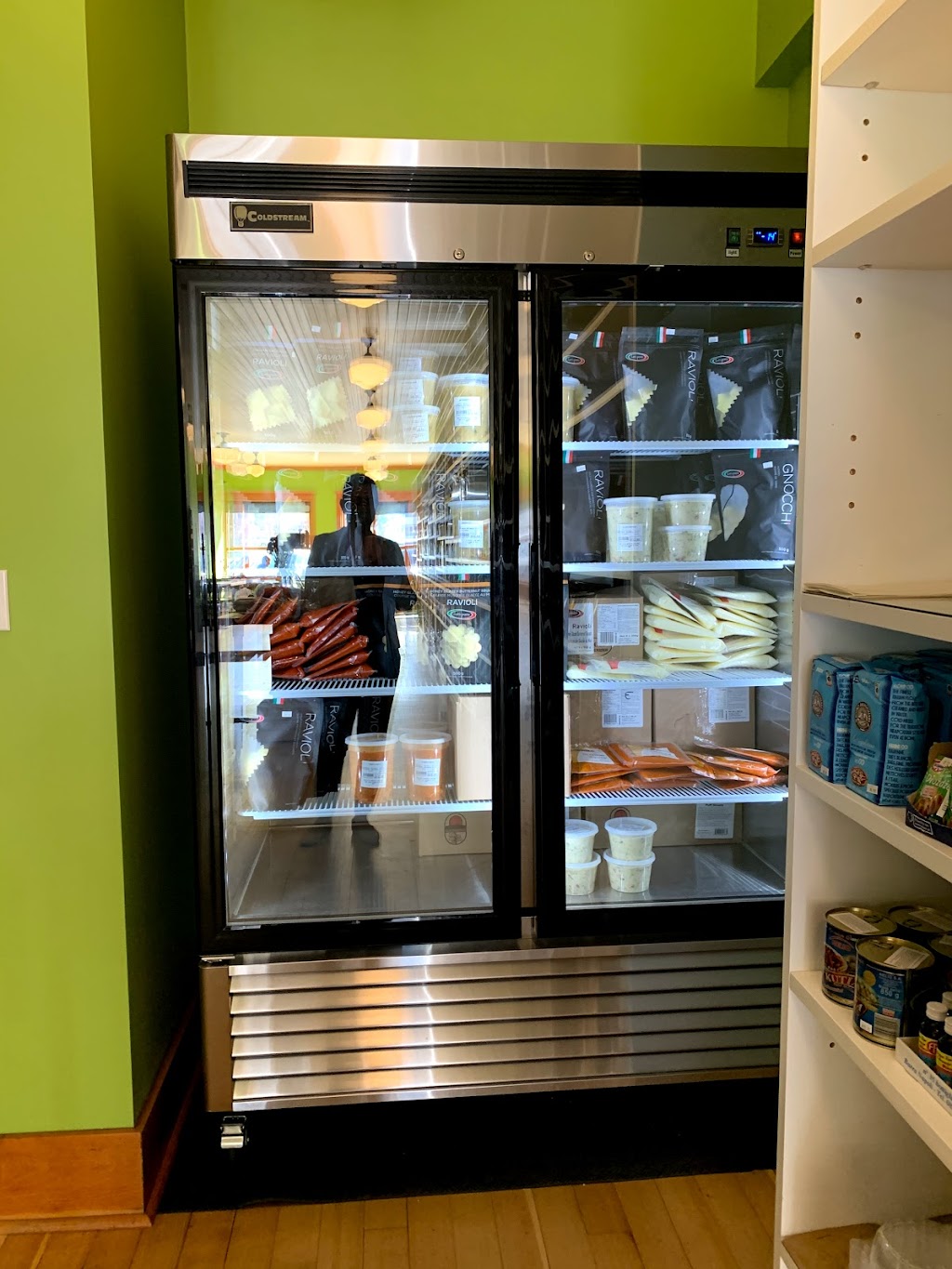 Emilio’s Mercato Italiano | 12849 20 Ave, Blairmore, AB T0K 0E0, Canada | Phone: (403) 753-8121